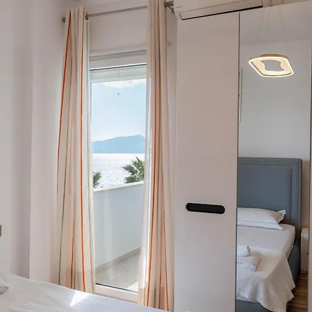 Апартаменты Flower Sea View Саранда