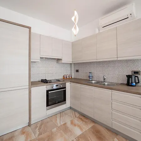 Apartamento Flower Sea View *