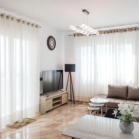 Апартаменты Flower Sea View