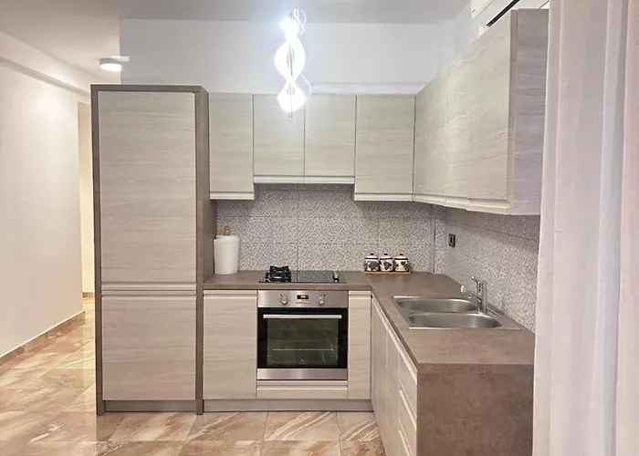 Flower Sea View Apartmán *